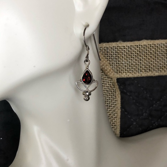 Vera Wolf Sterling Silver and Garnet Earrings - Picture 3 of 6
